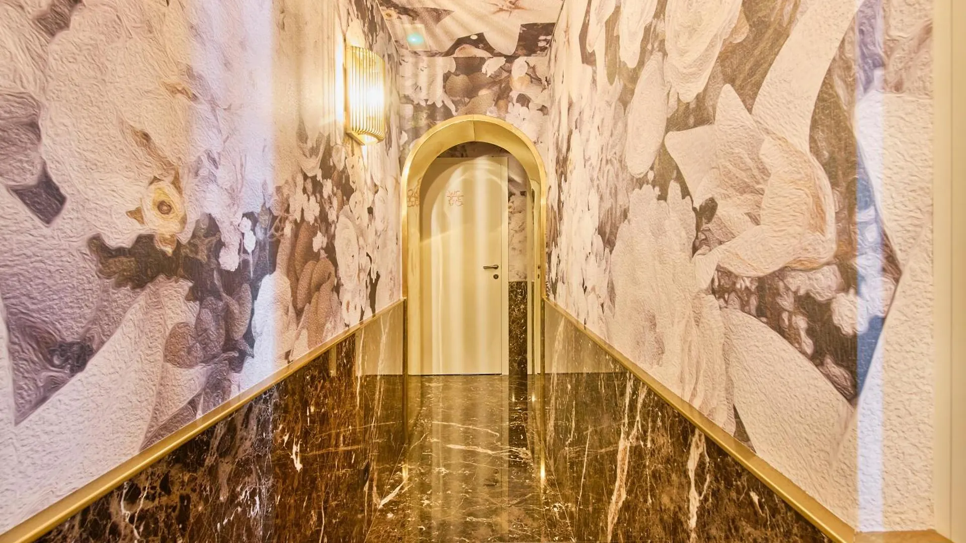 Hotel Moon & Sun Lisboa 4*, Лиссабон Португалия