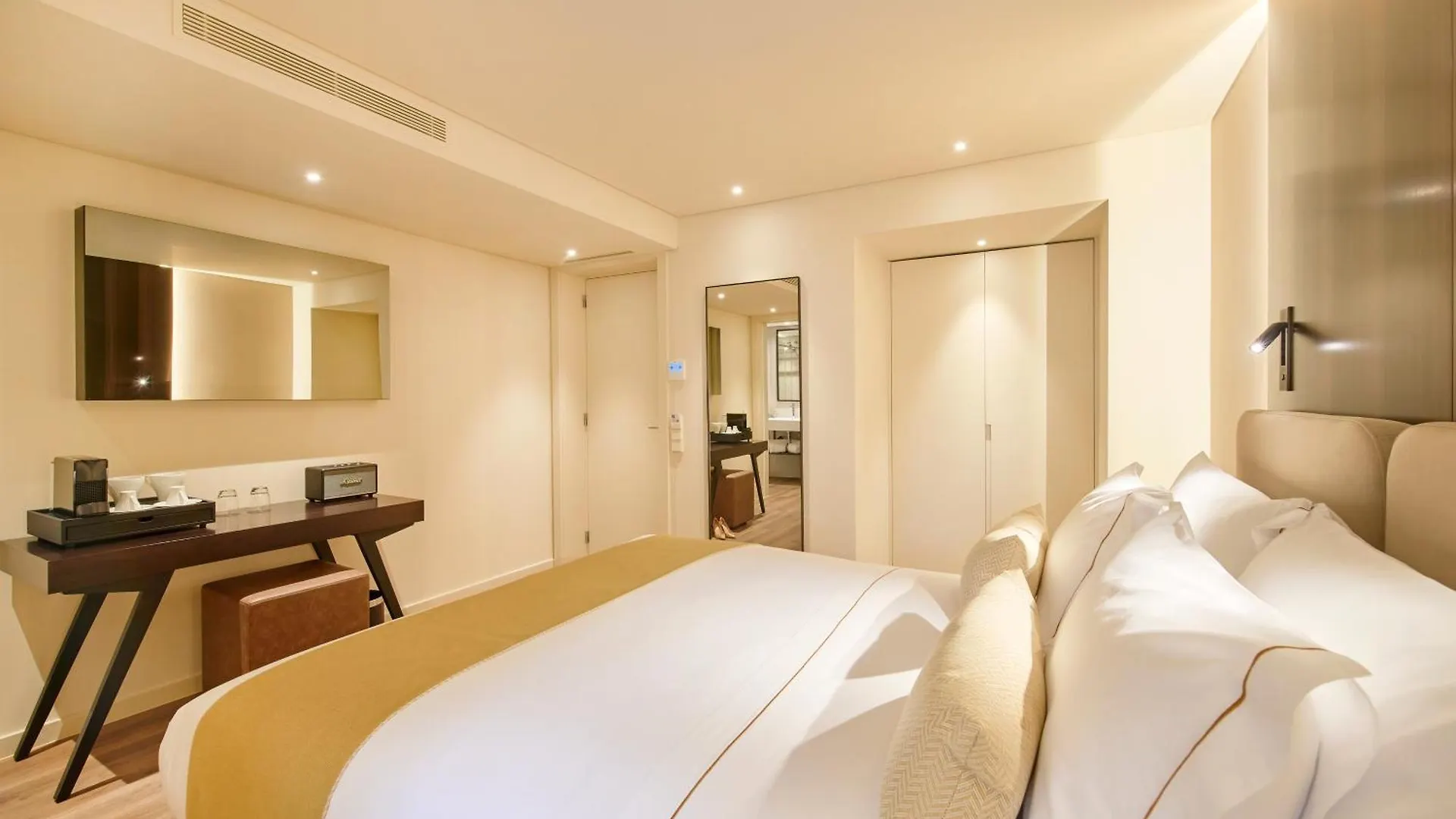 Hotel Moon & Sun Lisboa Португалия